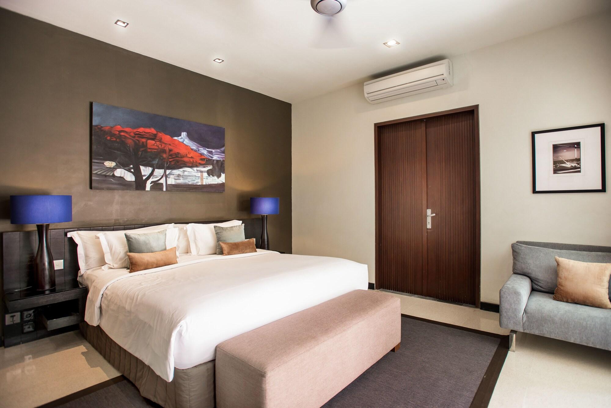 Cicada Luxury Townhouses Seminyak Esterno foto