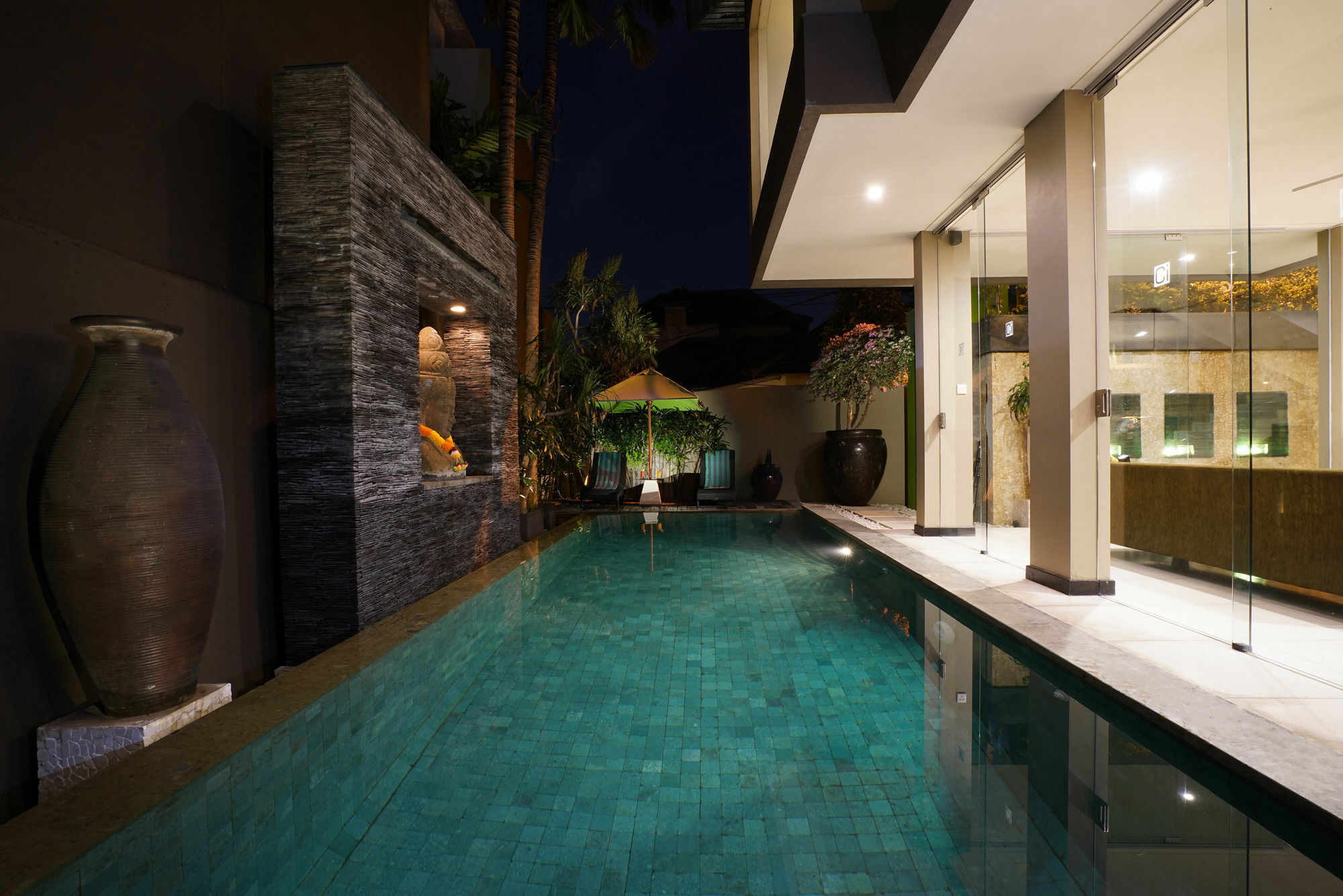 Cicada Luxury Townhouses Seminyak Esterno foto